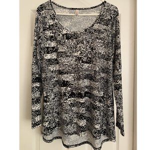 Lularoe Irma Top size XL